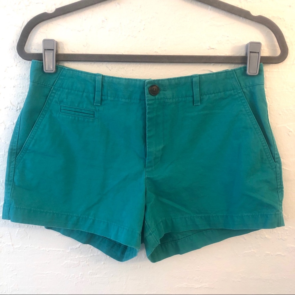 Gap teal shorts